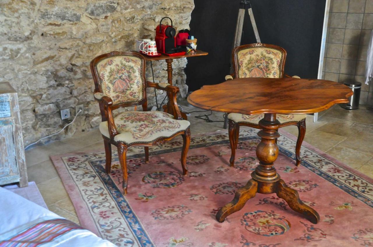 Le Clos Du Cher En Beaujolais Saint-Germain-Nuelles Luaran gambar